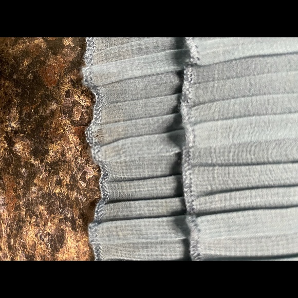 Pretty angel tunic top - Picture 6 of 6